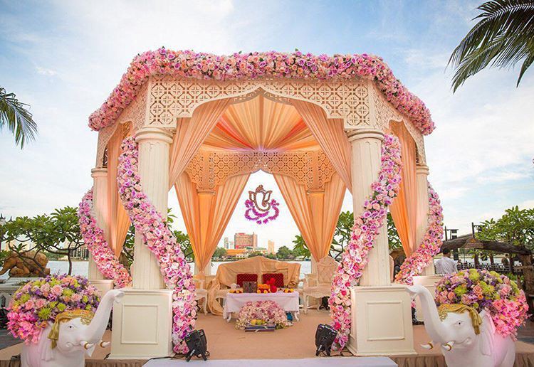 Wedding Arrangements